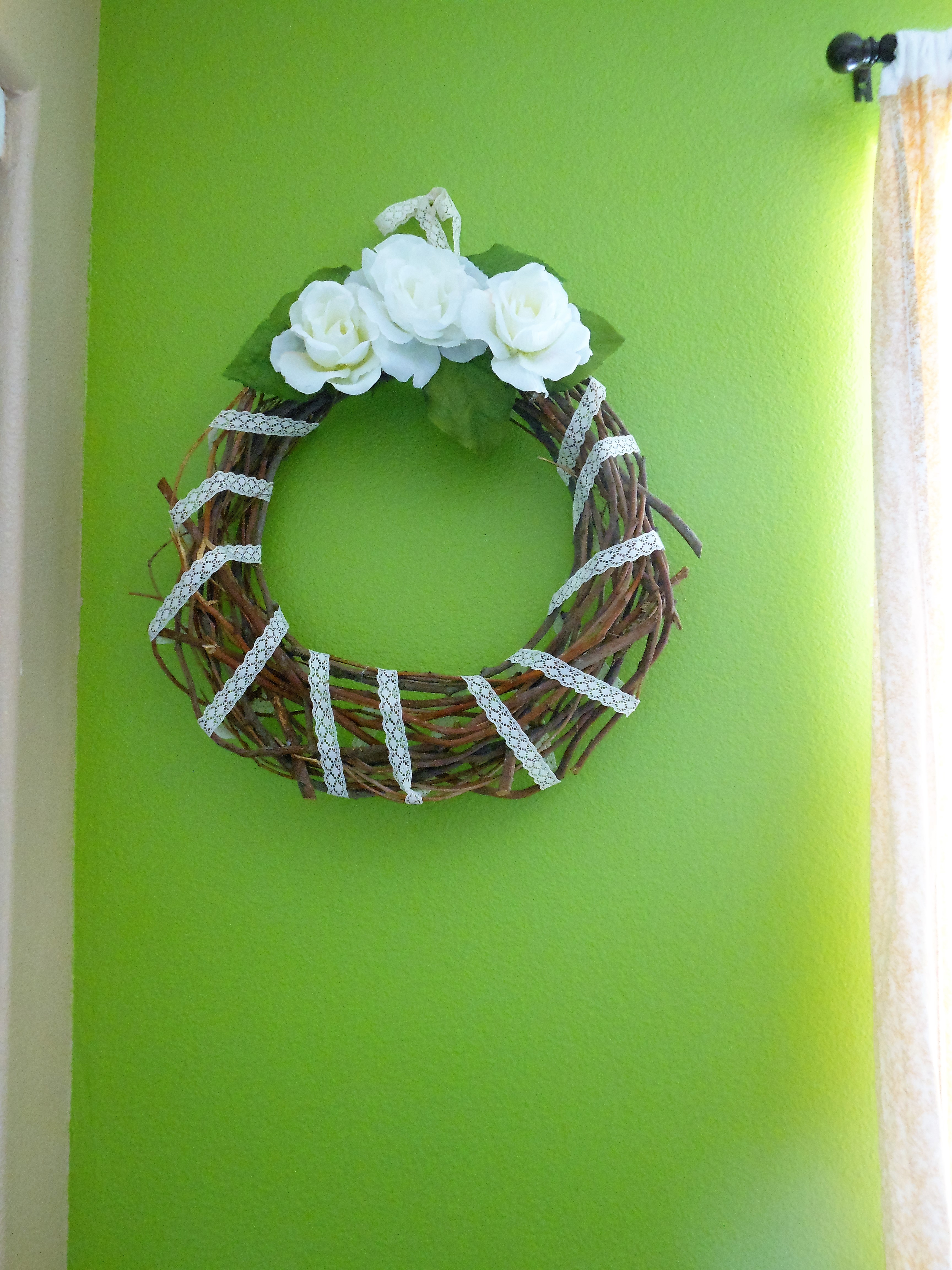 Hanging Wall Wreath